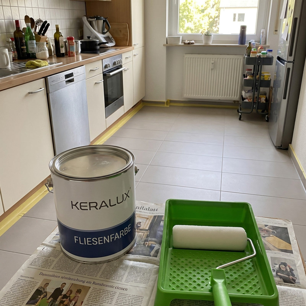 Küchenboden nach dem Streichen mit KeraLux