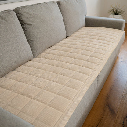 couleur Beige — Cord-Sofaschoner rutschfest – Schutz vor Tierhaaren, Kratzern & feuchten Pfoten