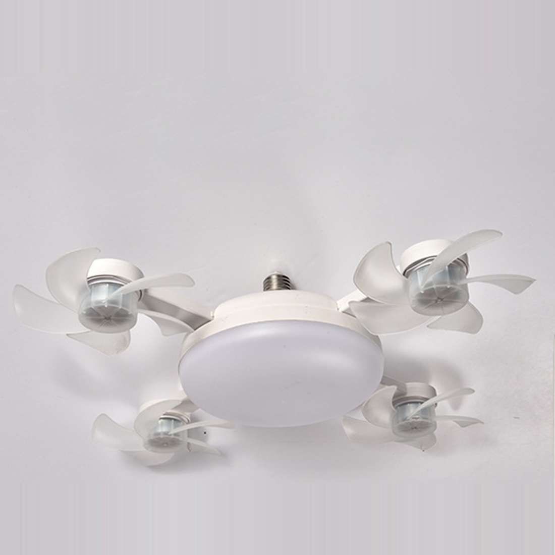 AeroLume™ – LED-Deckenventilator mit einklappbaren Flügeln