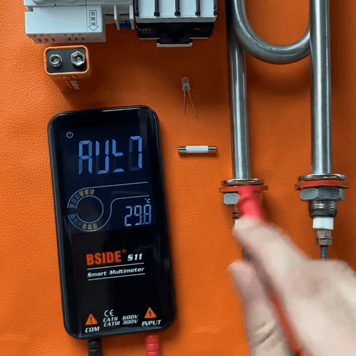 VoltaCard™ — vollautomatische Messbereichswahl (Demo)