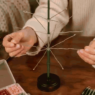 gif — Perlenzauber™ – Perlen-Weihnachtsbaum zum Selberbasteln mit Engel