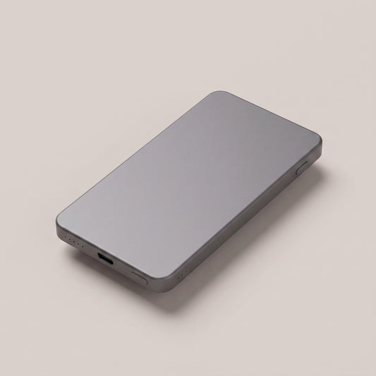 SlimVolt™ Magnetische Ultraslim-Powerbank — ultraflach